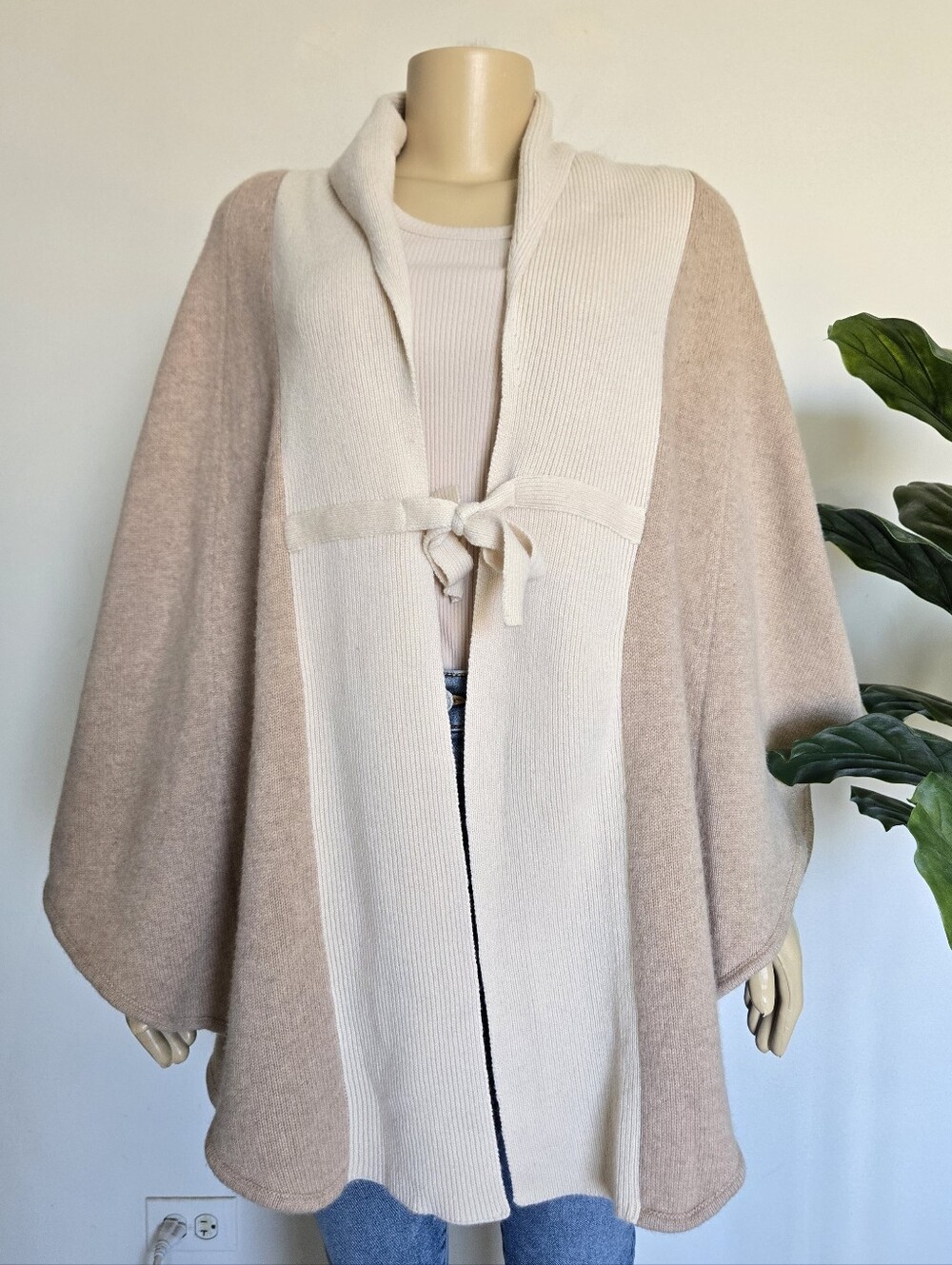 Evelyn Cashmere Wool Blend Colorblock Knit Poncho Cape Cardigan S/M Women's
